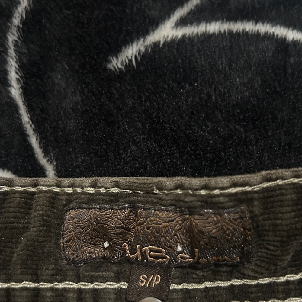 Brown Ruffled Skirt - Picture 2 of 4